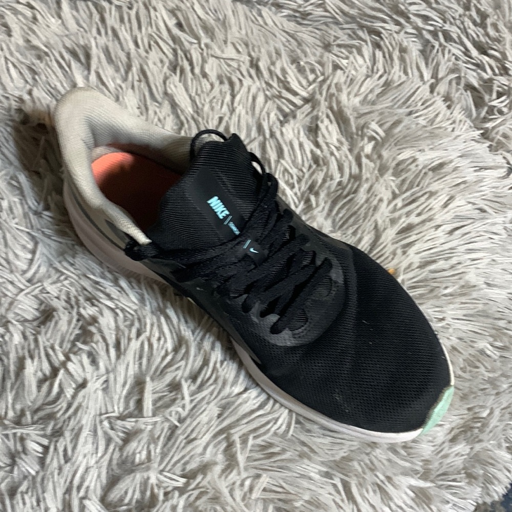 Nike down shifter